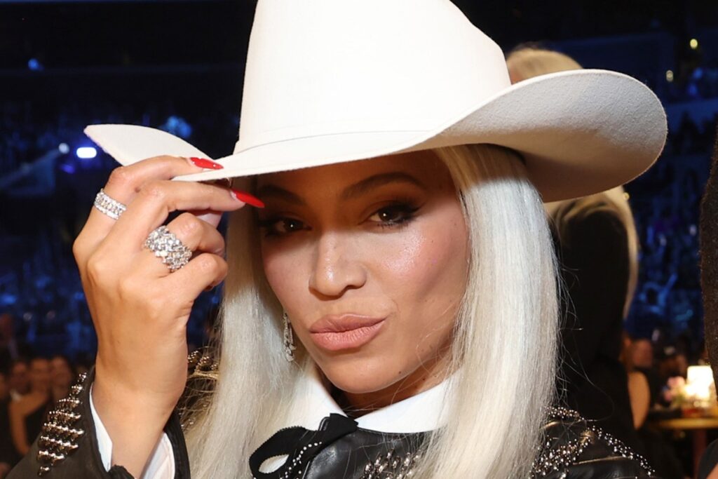 Beyoncé Quashes Cowboy Carter Tour Ticket Sale Rumors with New Las Vegas Stadium Date