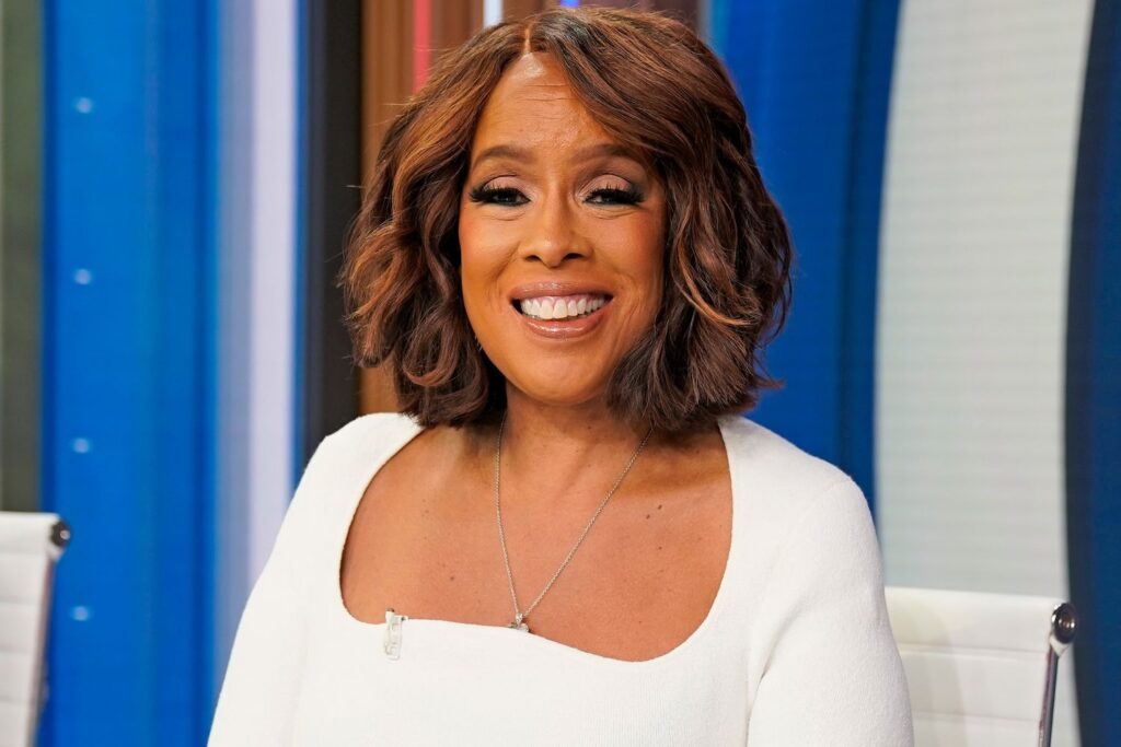 Gayle King Surprised to Land Cover Spot on Sports Illustrated's 60th Anniversary Swimsuit Edition