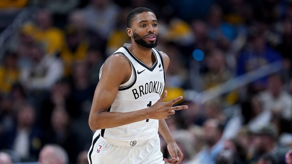 Knicks Acquire Mikal Bridges While Nets Stockpile Draft Picks