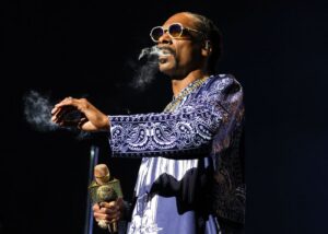 Snoop Dogg Tapped to Host Star-Studded New Year’s Eve Special on NBC