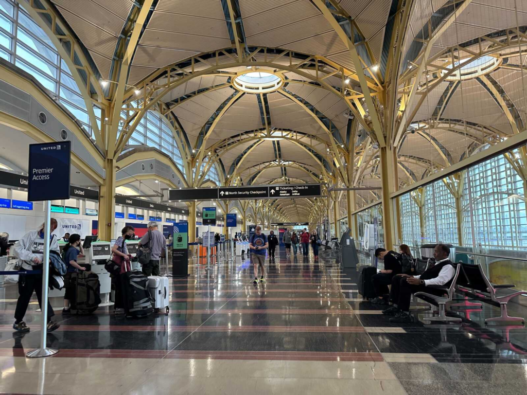 Reagan National Airport Tragedy: Trump and Lawmakers Respond as Investigation Unfolds
