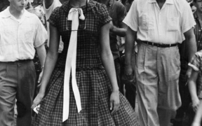 Dorothy Counts: The Teenager Who Defied Segregation in 1957
