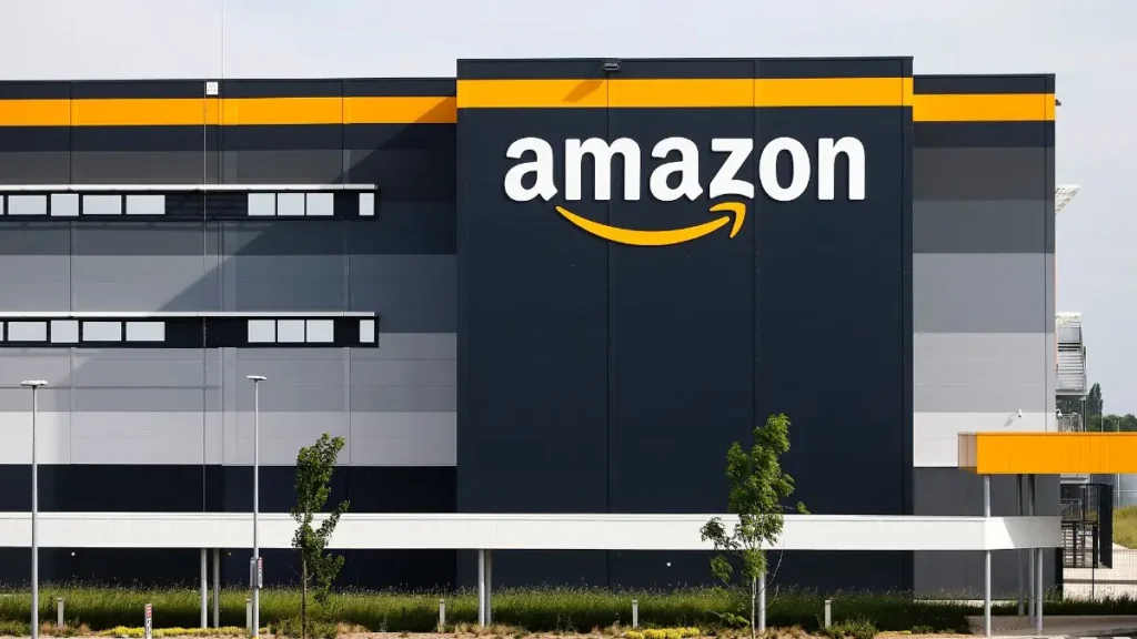 Amazon to Lay Off 30,000 Corporate Employees in Its Largest Job Cuts Since 2022