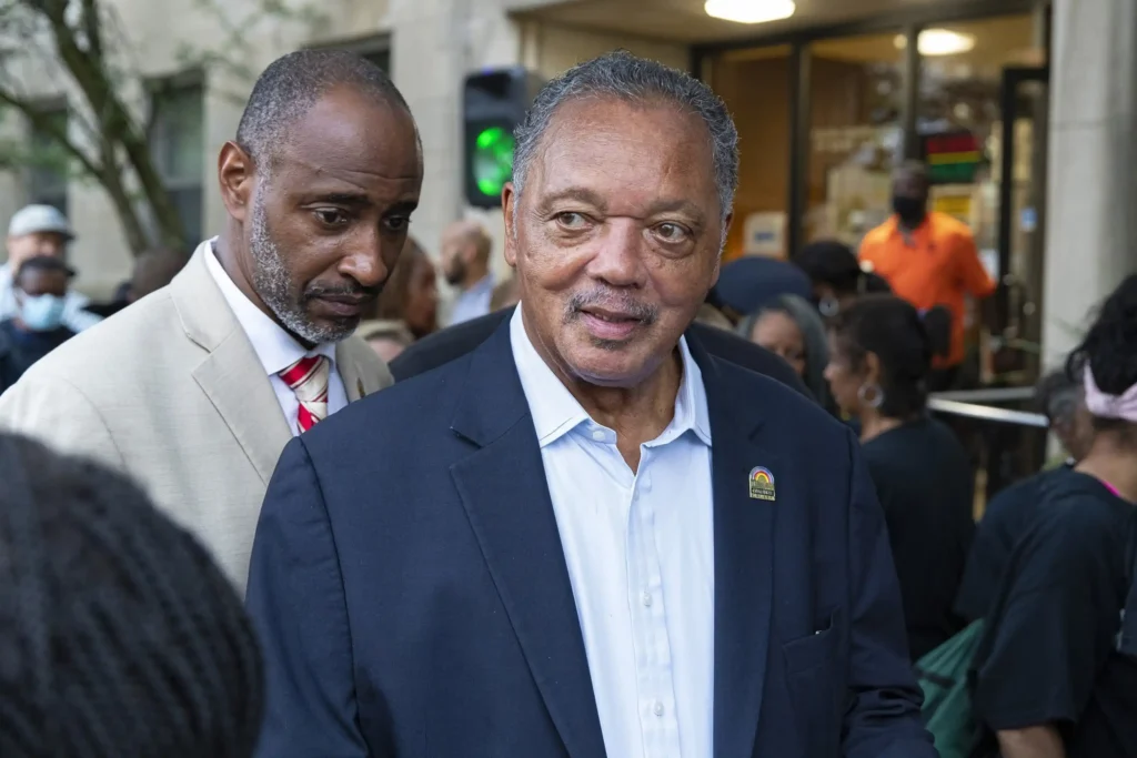 Jesse Jackson, Civil Rights Leader, Dies at 84