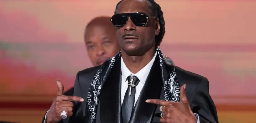 https://thegrio.com/2026/04/16/snoop-dogg-biopic-cinemacon-jonathan-daviss/