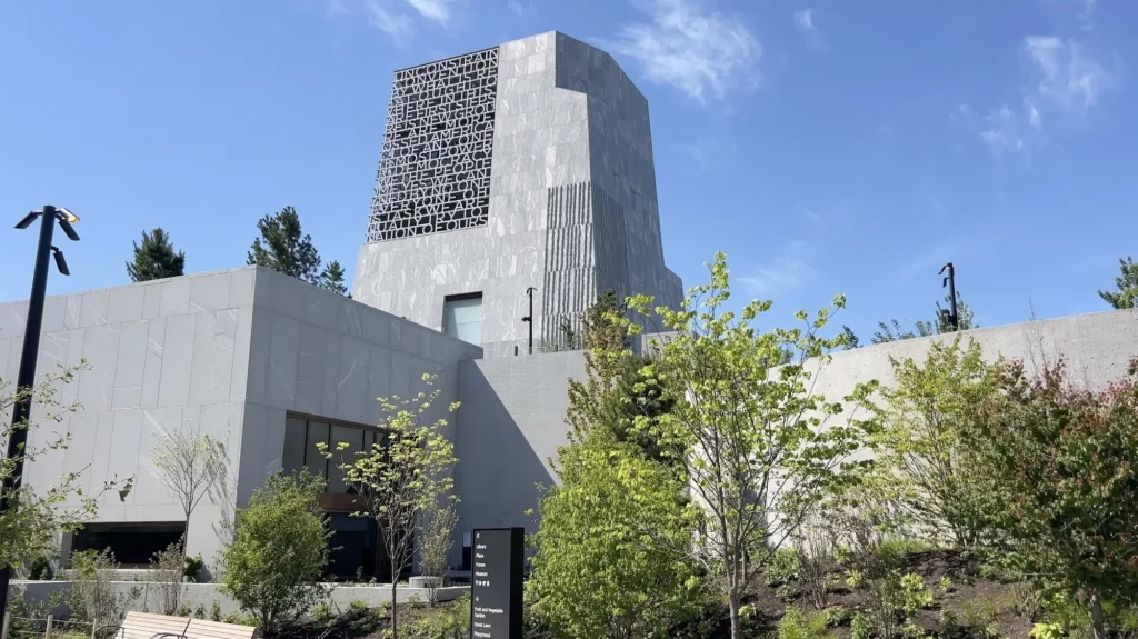Obama's Vision Comes to Life as Presidential Center Opens in Chicago