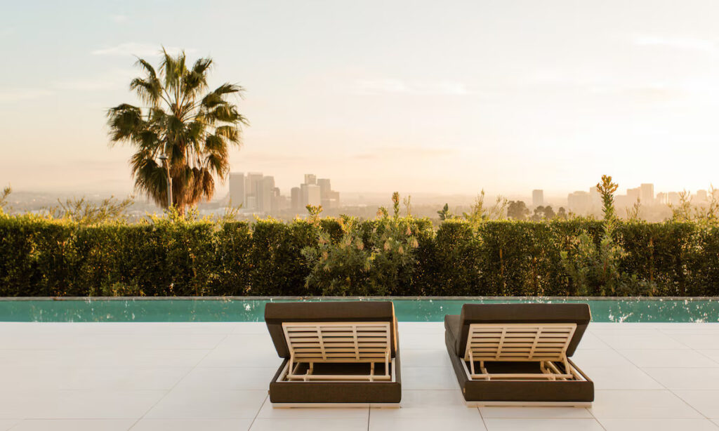 black luxury real estate