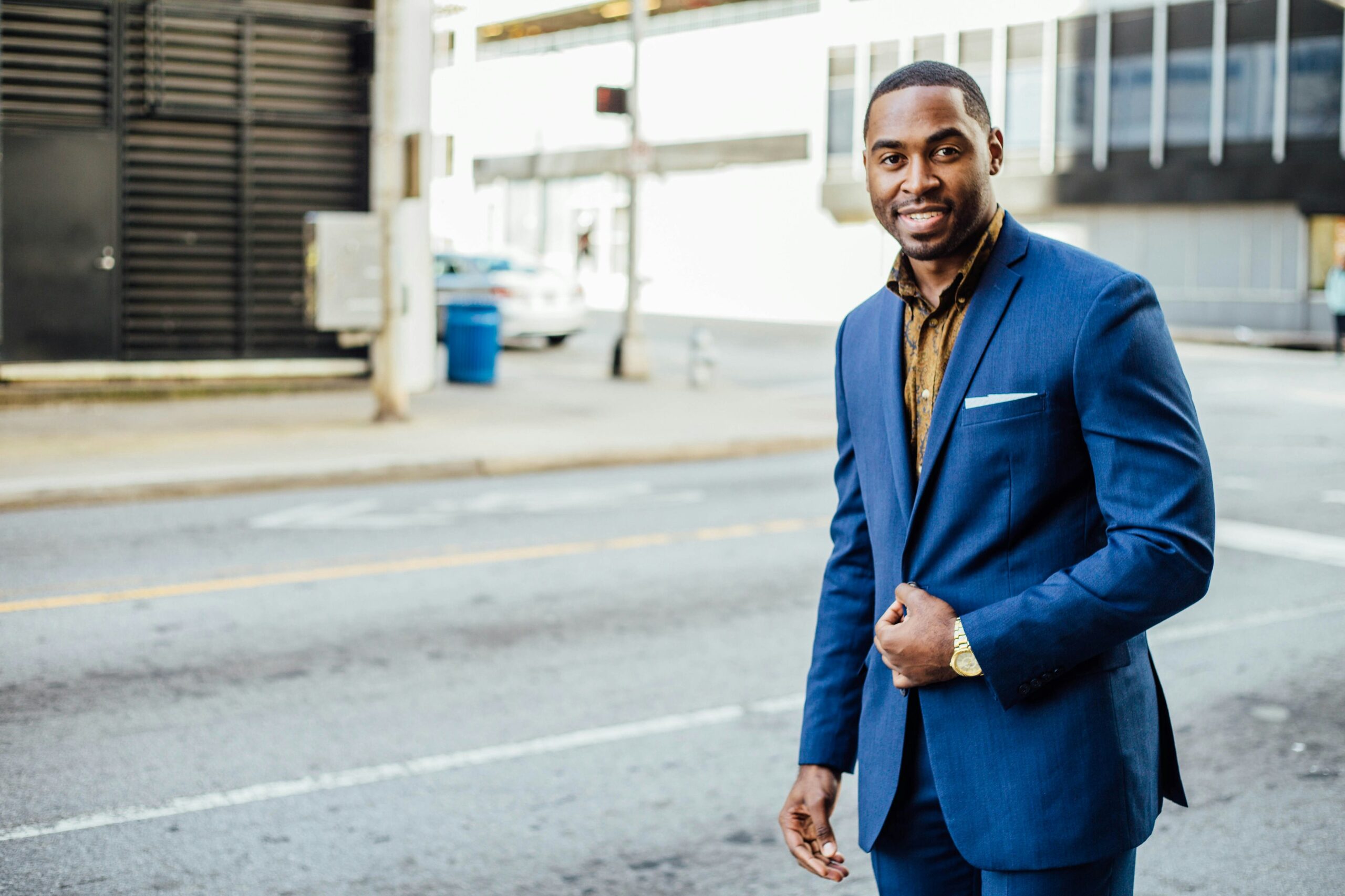 Freelancing Isn’t as Easy as Social Media Makes It Look—Here’s How to Get Your First Client